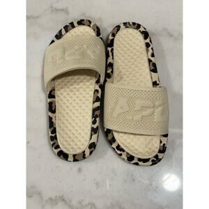 APL Big Logo TechLoom Slides – Leopard Print | Size 6 NEW